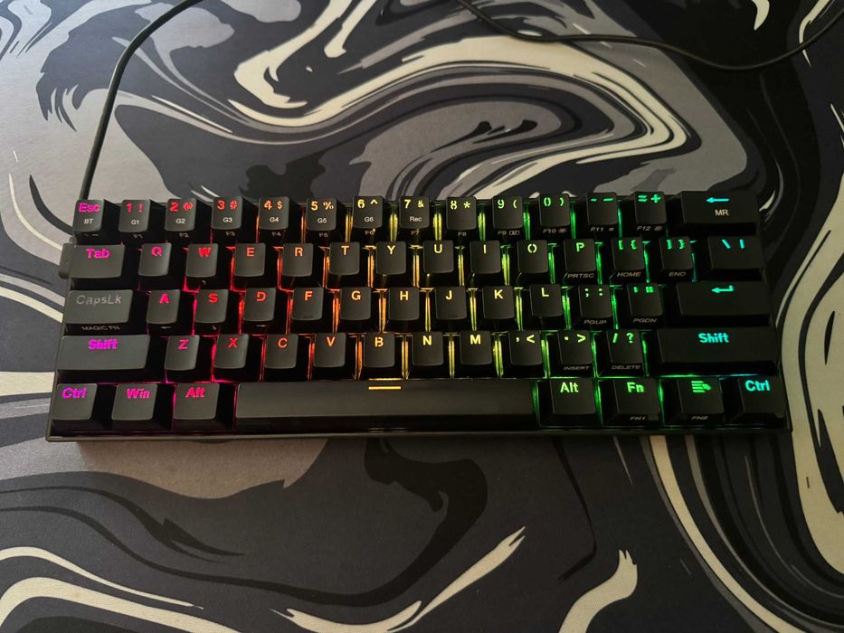 Tastatura mecanica Redragon Draconic K530 - Bluetooth - Switchuri clicky - Hot Swap - RGB