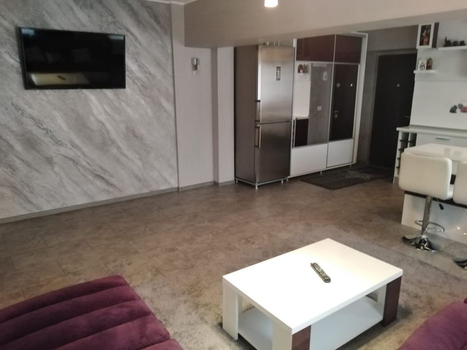 Ofer spre inchiriere apartament 4cam