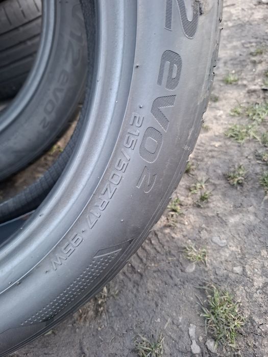 Vand 2 anvelope 215 50 17 hankook de vara  dot 2023