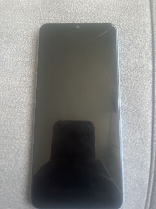 Продам Realmi note 50
