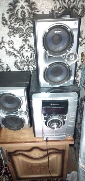 Sony sintr HCD-RG270