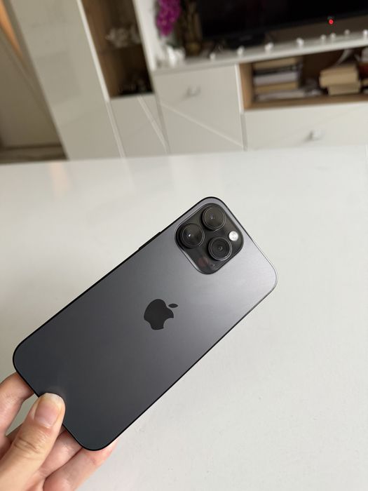 Много запазен Iphone 14 pro Max 256 GB