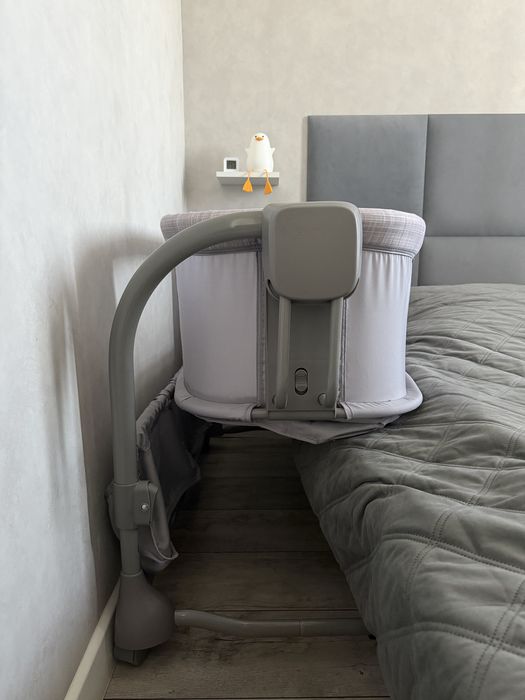 Приставная кроватка