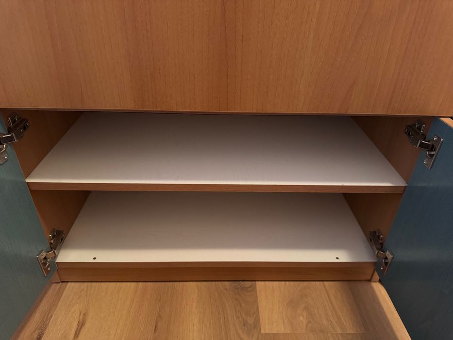 Шкаф за обувки с три отделения