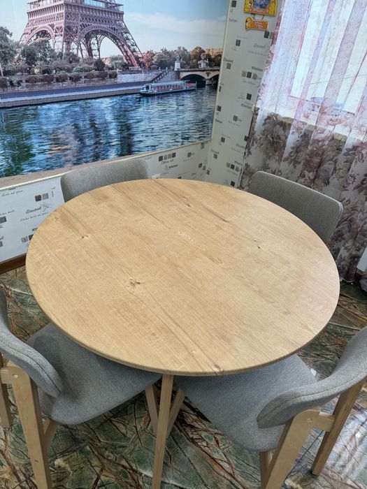 Стол кухонный, 4 стула