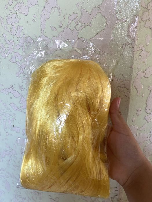 Прик жёлтый каре