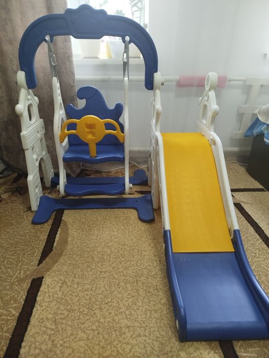 Качели с горкай б/у