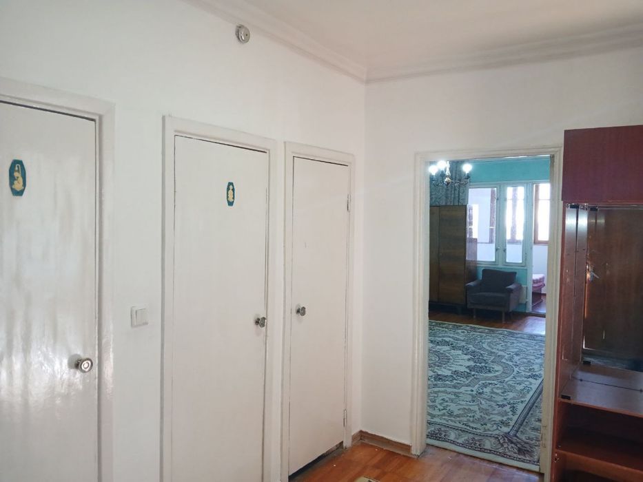 Юнусобод 2 кварталда 1 хонали катта квм ли квартира сотилади