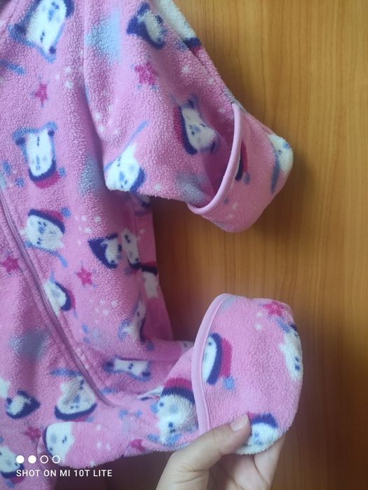 Columbia. Salopeta de toamna/primavara (polar). M 6 luni.