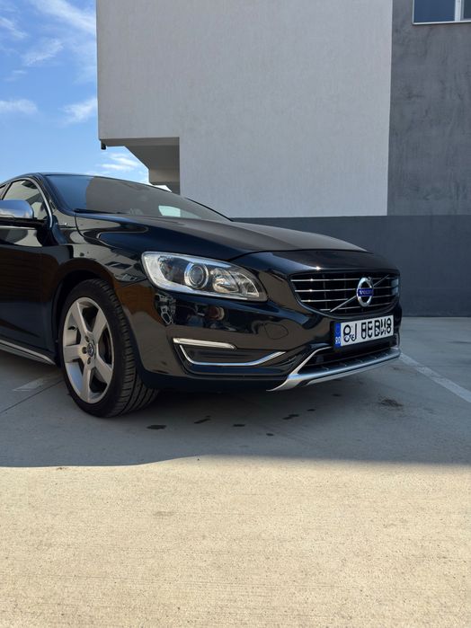 Volvo V60 D6 AWD