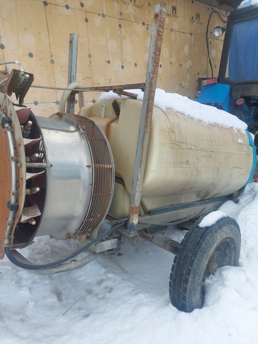 Мтз с Опрыскивателям измельчитель