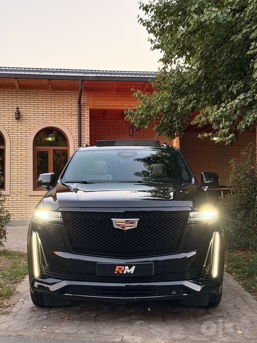 Cadillac escalade 600