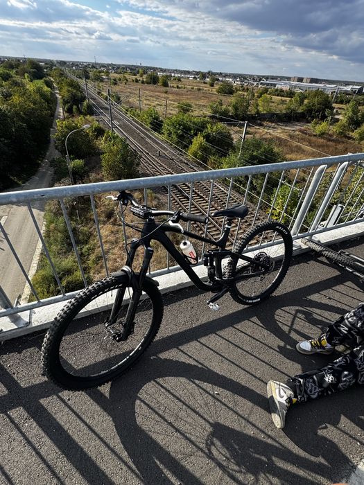 Cube one77 pro(full suspension)