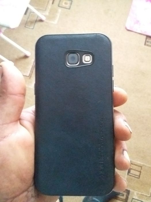 Самсунг Галакси А5 2017 года