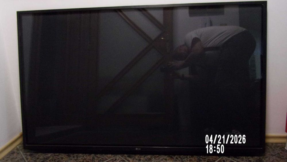 TV LG 60 Inch Full-HD 1920 x 1080 HDMI Audio Remote Control - Full Working