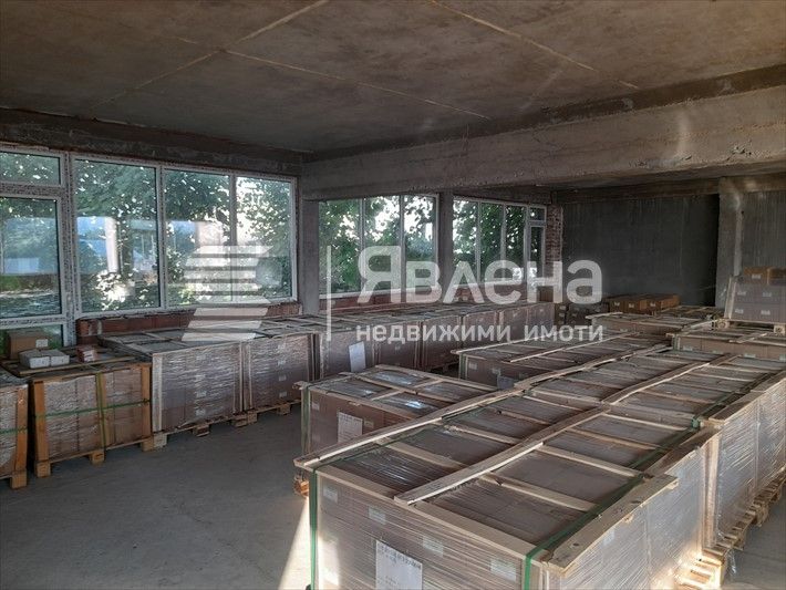 Продава се Склад в Пловдив, Индустриална зона - Север - 2200 кв.м за 660 €/кв.м - Снимка #3