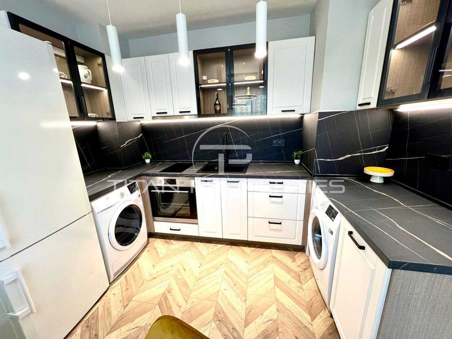 Продава се Тристаен апартамент в Пловдив, Христо Смирненски - 97 кв.м за 2269 €/кв.м - Снимка #5