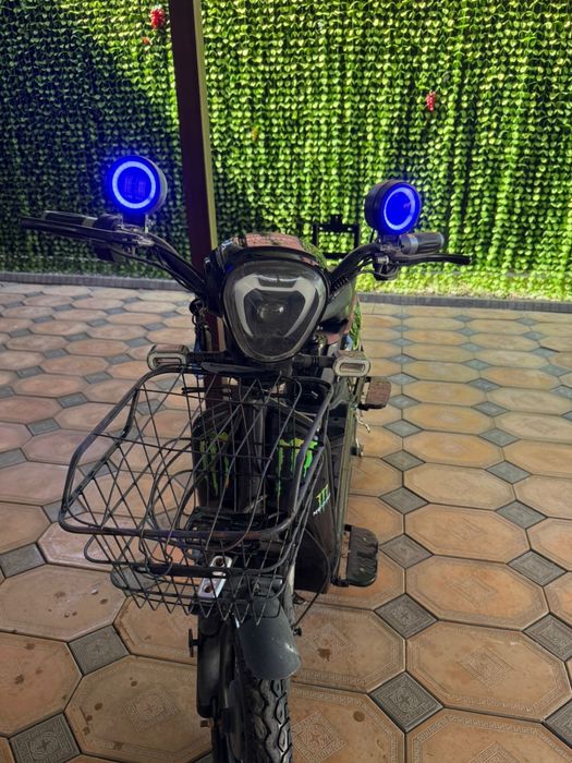 Электроскутер  SUP