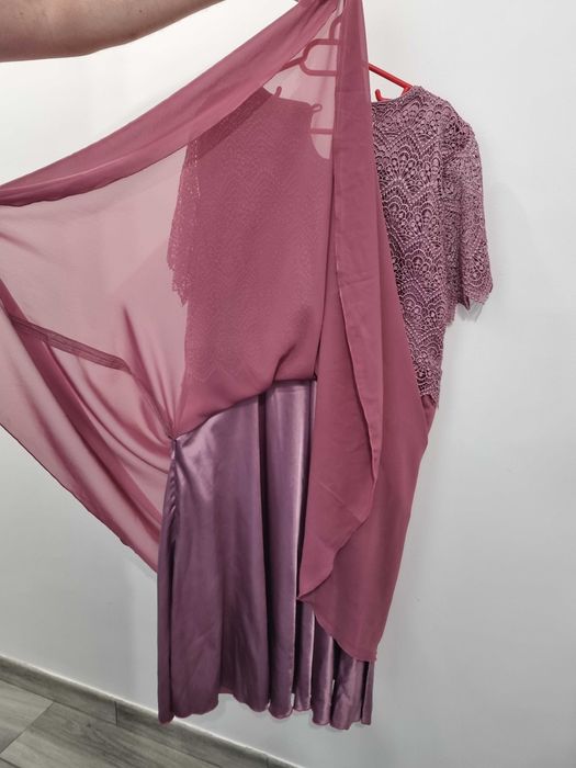 Rochii de seara elegante, marimi mari, diferite modele | Costum dama