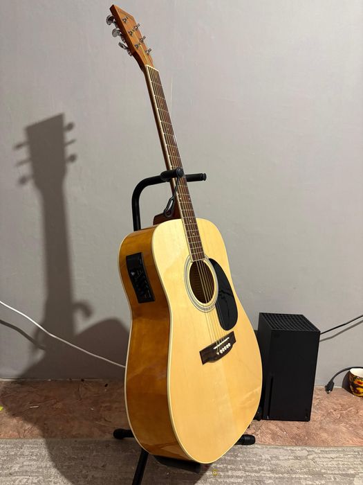 Акустическая гитара левинсон ла-4100