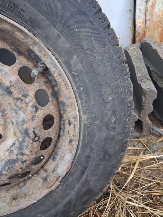 Продам зимние шины