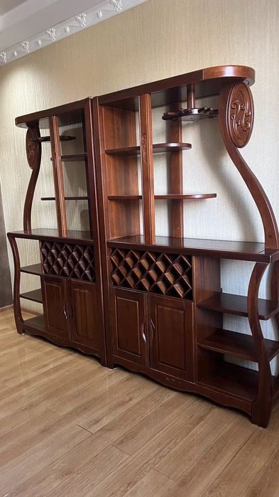 Стенка - бар из красного дерева