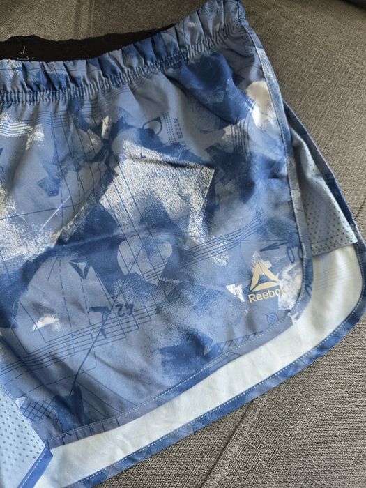 Дамски къси гащи Reebok S размер