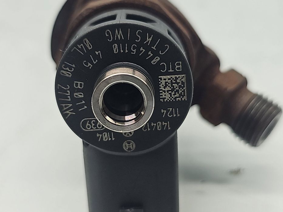 Injector Skoda Octavia 3 (5E3) [Fabr 2012-2020] 04L130277AK 2.0 TDI CR