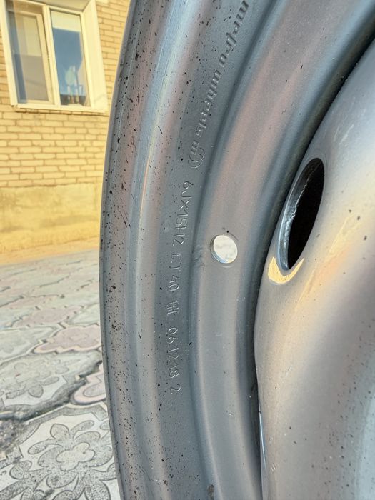 Диск R15 подходит на ниву