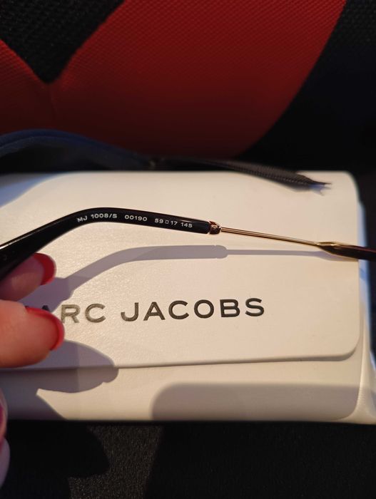 Дамски слънчеви очила Marc Jacobs, Дамски слънчеви очила True Religion