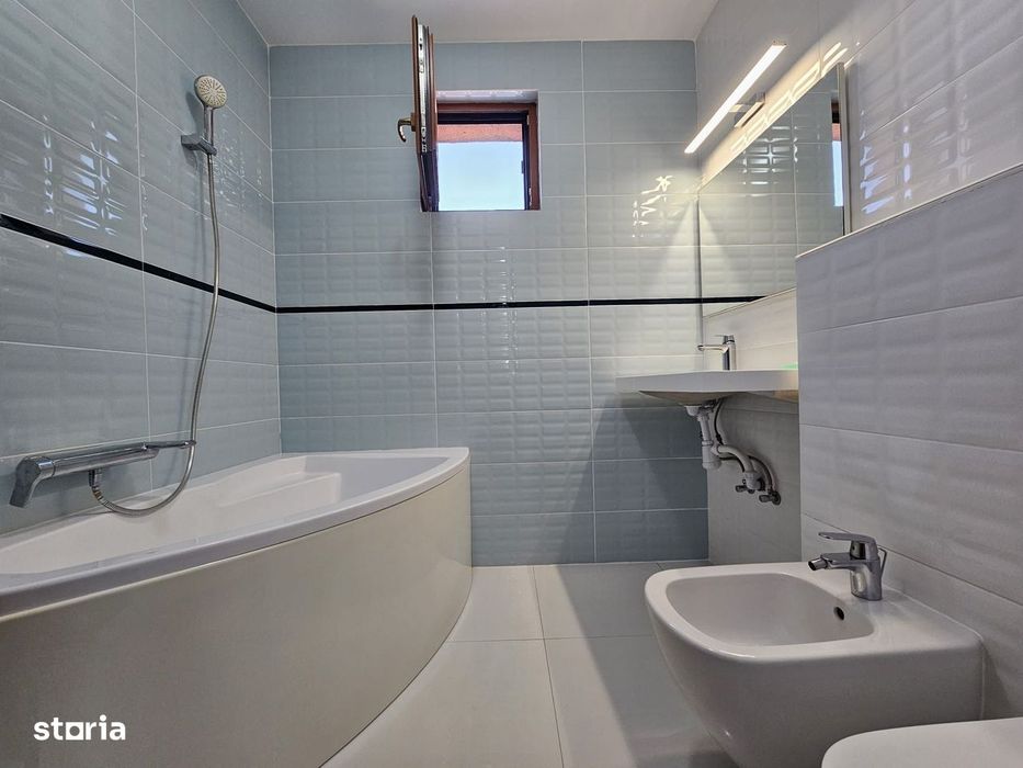 Apartament 3 camere de vânzare – Faleză Nord/ Constanța | 114 mp total