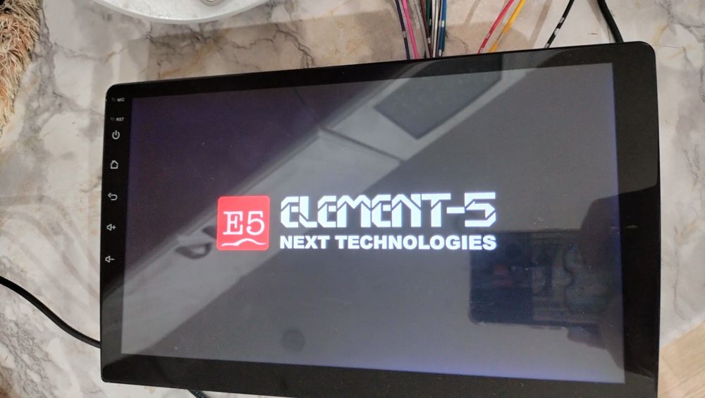 Продам магнитолу