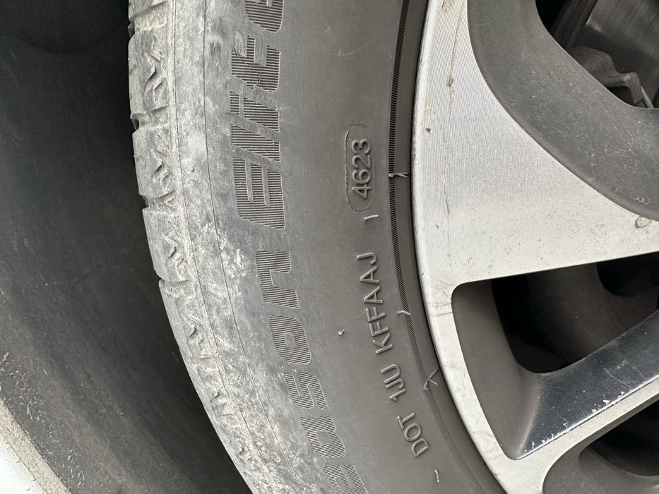 215/55/R17 :2 anvelope all season 2023