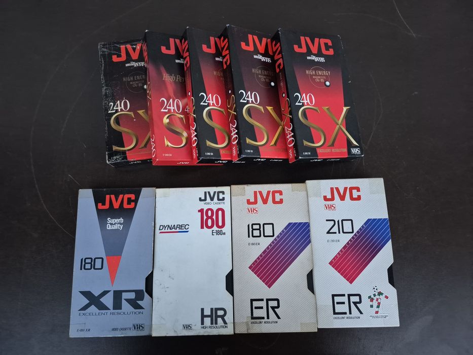 Vând lot 9 casete video VHS originale JVC 180,210,240 minute cu filme