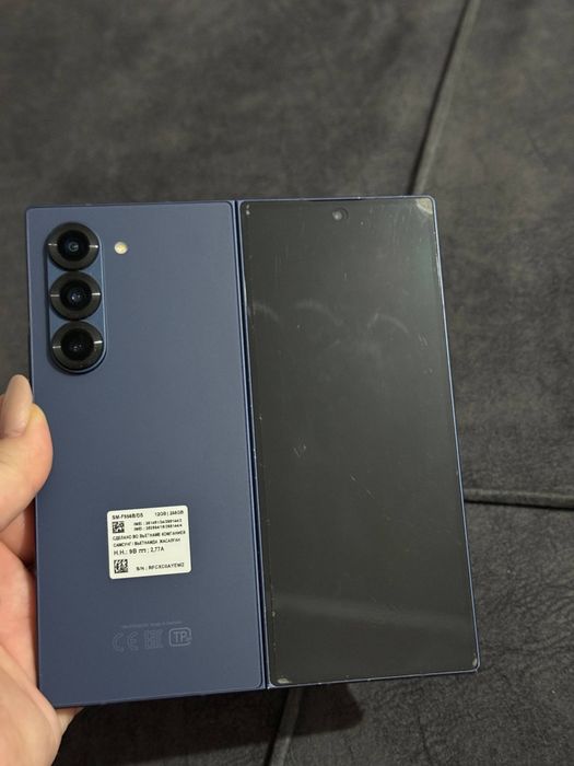 Samsung galaxy z fold 6