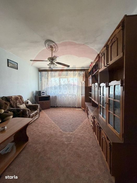 Apartament cu 3 camere de vânzare cu suprafata de 74mp — fotografia 3