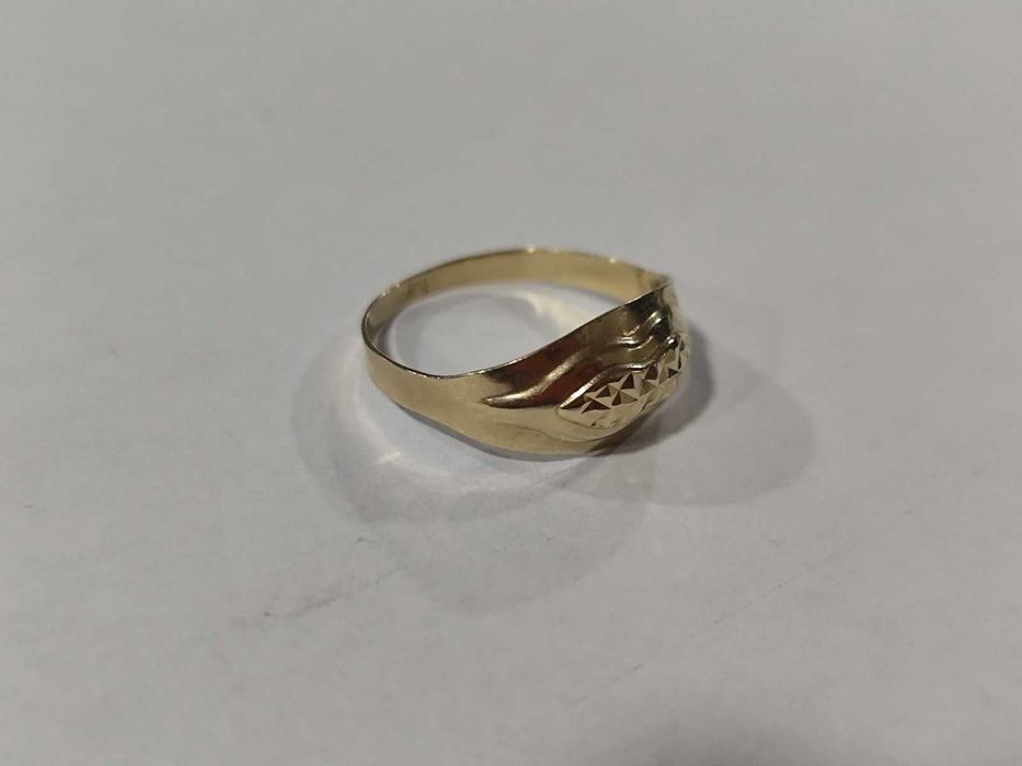 Златен пръстен 14к