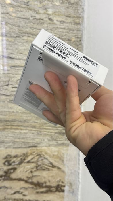 Samsung A37 новый
