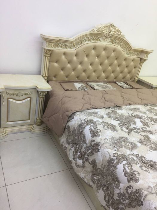 Spalniy garnitur toʻliq