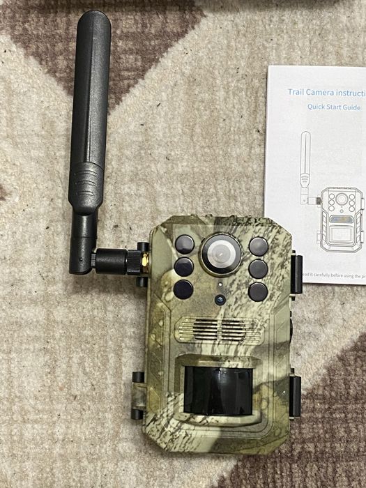 Cameră de vânătoare 4G + PANOU