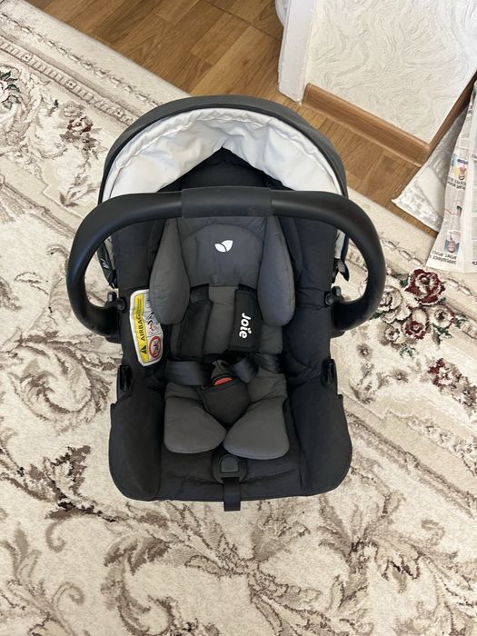 Автокресло (автолюлька) детское