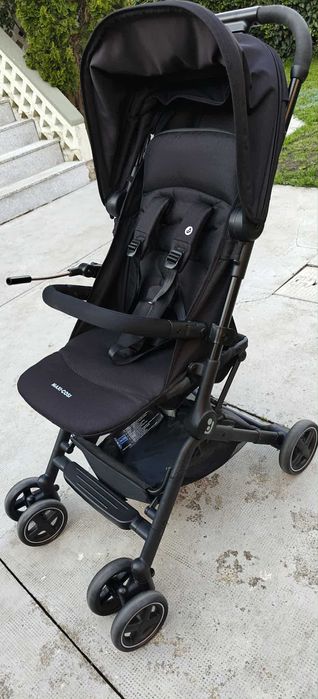 Carucior Maxi Cosi Lara 2 Negru - 300 RON