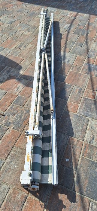 De vânzare  Copertina solară