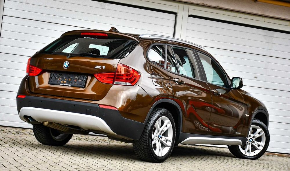 - BMW, X1, X-LINE. 2.0 Diesel, 143 CP, 4x4, Automata/Xenon/Navigatie -