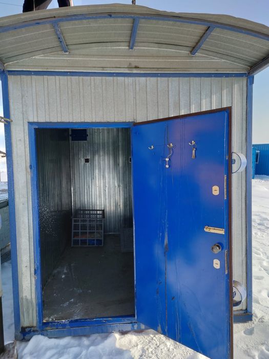 Вагончик, контейнер, бытовка