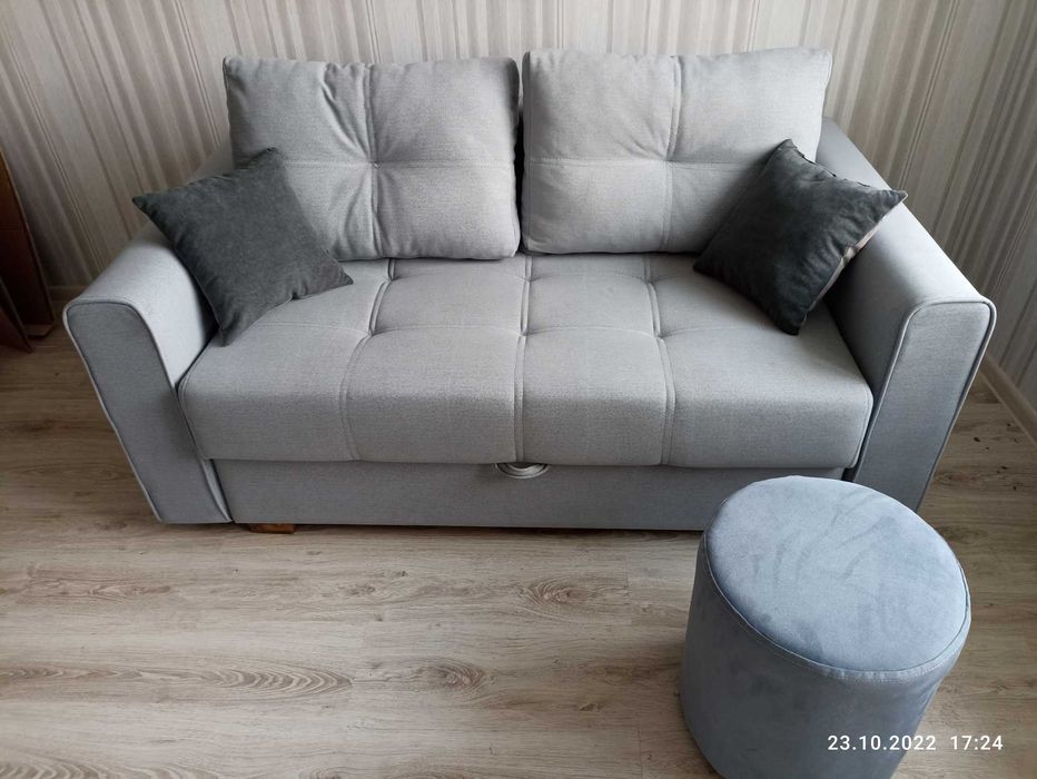 Продам новый диван