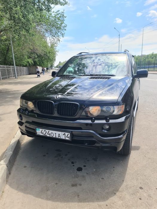 Накладки на BMW X5 Стеклопластик  Тюнинг обвес