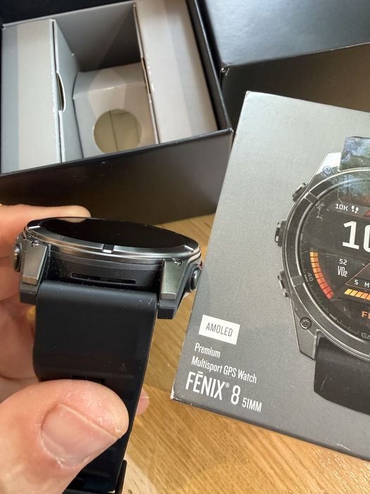 Garmin Fenix 8 AMOLED 51mm NOU - Factura, Garanție 24 luni + Curea noua