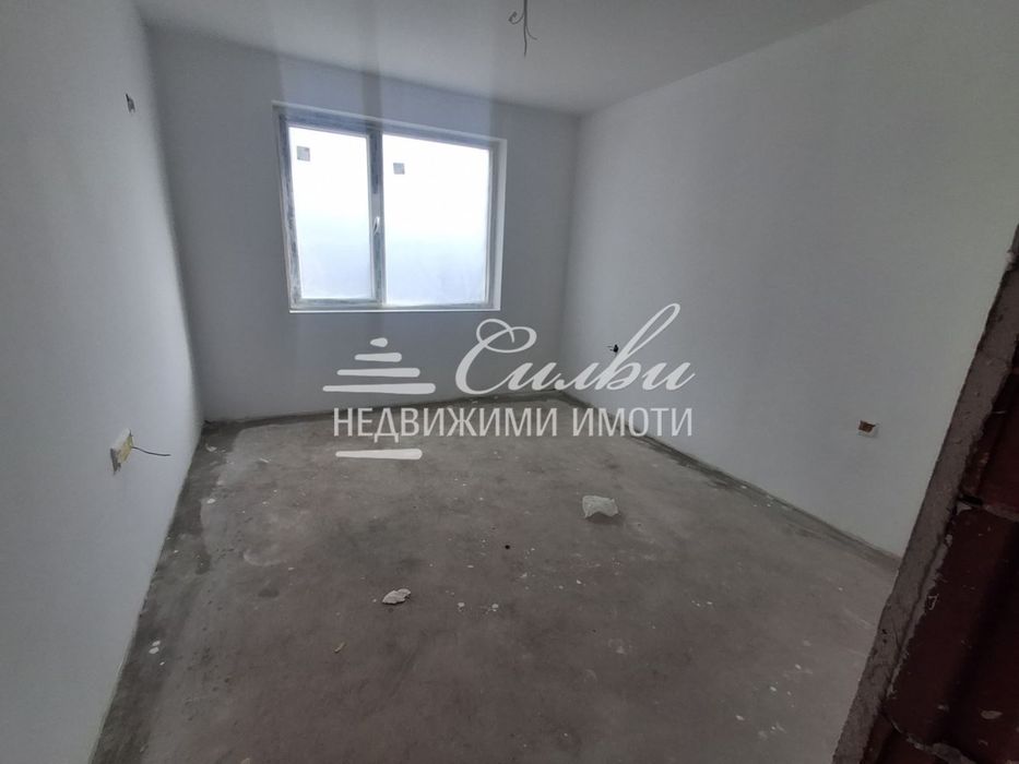 Продава се Тристаен апартамент в Шумен, Тракия - 113 кв.м за 700 €/кв.м - Снимка #4