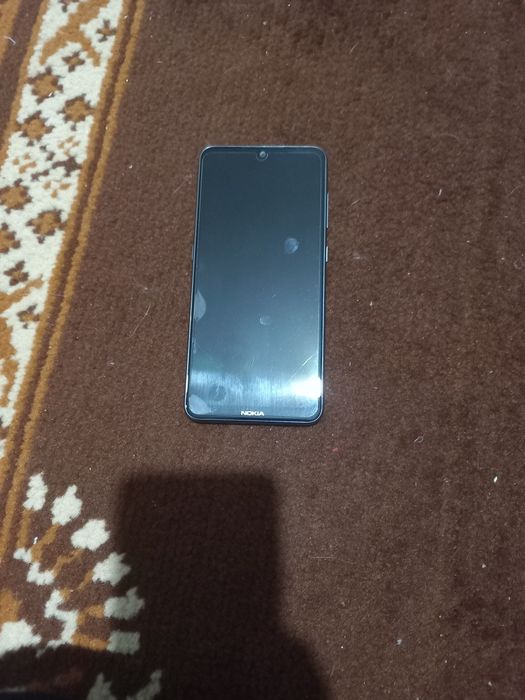 телефон  Nokia 6.2 б/у в идеальном состоянии